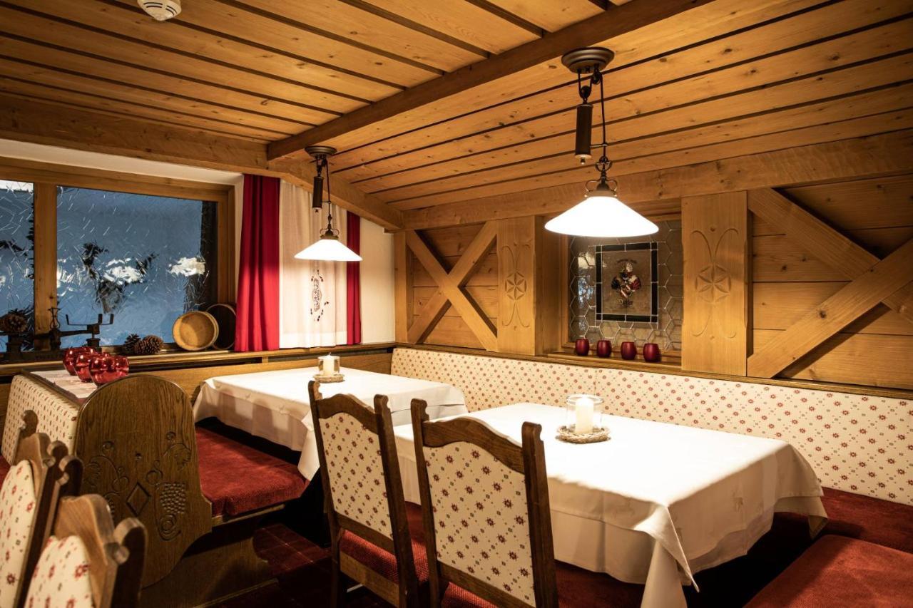 Hotel Bergland Superior Sankt Leonhard im Pitztal Exteriör bild